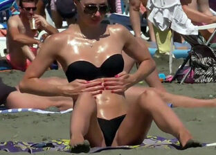 candid beach bikini